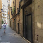 Momentos de un "instante" » Barcelona (Ciutat Vella): El paseante