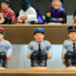 Barcelona Photoblog &raquo; Three Mossos Caganers: Barcelona's Christmas Wish for Security in 2026